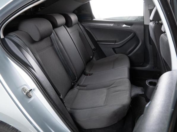 Volkswagen Jetta VI с пробегом 2013 года, цена 849 000 рублей, 271883 км, седан, Автокод Объявления