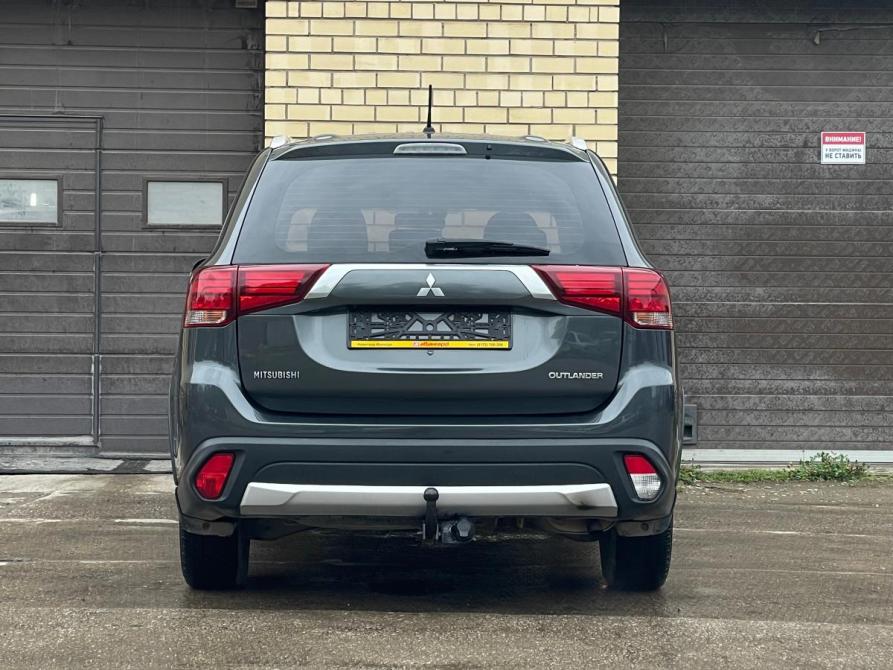 Mitsubishi Outlander III Рестайлинг 2 Вологда  - изображение 4