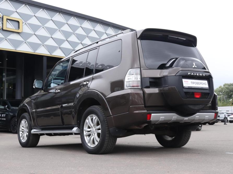 Mitsubishi Pajero IV Рестайлинг 2 Москва  - изображение 7