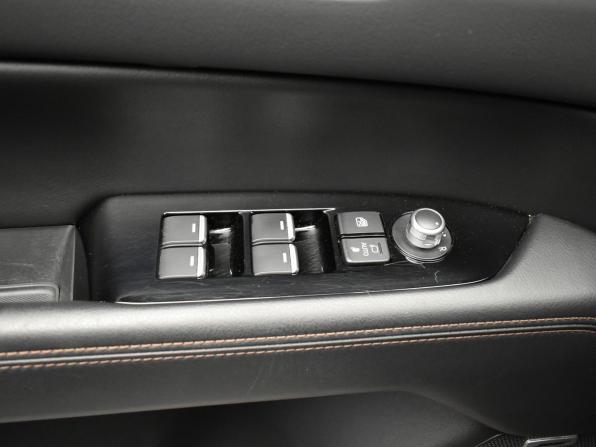 Mazda CX-5 II с пробегом 2017 года, цена 2 545 000 рублей, 106000 км, внедорожник, Автокод Объявления