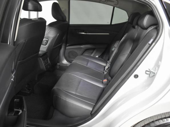 Toyota Camry IX (XV80) China Market с пробегом 2024 года, цена 3 765 900 рублей, 22601 км, седан, Автокод Объявления