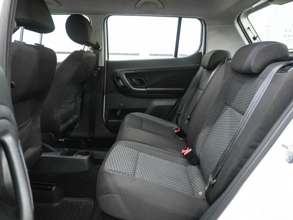 Skoda Fabia II Рестайлинг с пробегом 2012 года, цена 819 900 рублей, 65732 км, хэтчбек, Автокод Объявления
