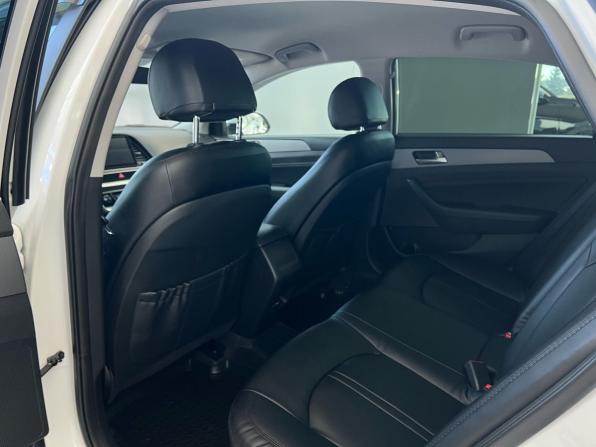 Hyundai Sonata VII (LF) Рестайлинг с пробегом 2019 года, цена 1 999 000 рублей, 63370 км, седан, Автокод Объявления