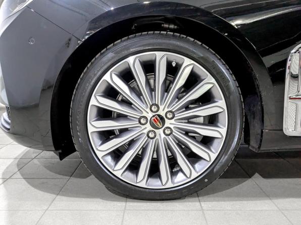 Hongqi H9 I с пробегом 2023 года, цена 4 215 000 рублей, 5367 км, седан, Автокод Объявления