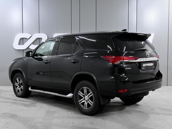 Toyota Fortuner II с пробегом 2019 года, цена 3 250 000 рублей, 134175 км, внедорожник, Автокод Объявления