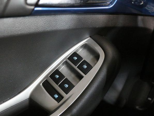 Chevrolet Orlando I с пробегом 2012 года, цена 1 250 000 рублей, 123974 км, компактвэн, Автокод Объявления