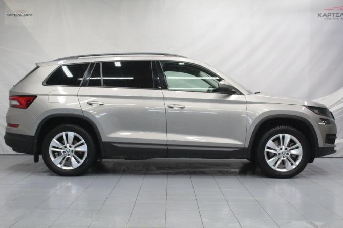 Skoda Kodiaq I с пробегом 2018 года, цена 2 479 000 рублей, 80000 км, внедорожник, Автокод Объявления