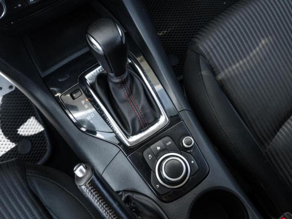 Mazda 3 III (BM) с пробегом 2014 года, цена 1 098 000 рублей, 165883 км, седан, Автокод Объявления