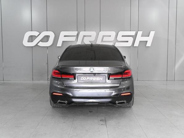 BMW 5 серии VII (G30/G31/G38) с пробегом 2017 года, цена 3 199 000 рублей, 154400 км, седан, Автокод Объявления