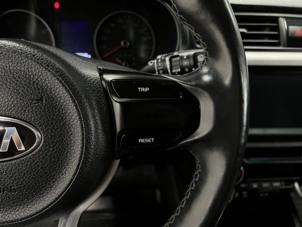 Kia Rio IV с пробегом 2018 года, цена 1 495 000 рублей, 100746 км, хэтчбек, Автокод Объявления