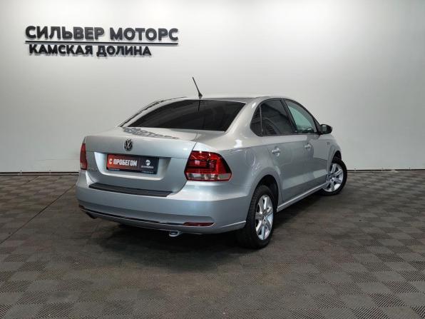 Volkswagen Polo V Рестайлинг с пробегом 2016 года, цена 970 000 рублей, 152028 км, седан, Автокод Объявления