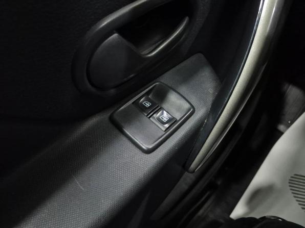 Renault Sandero II Рестайлинг с пробегом 2018 года, цена 1 100 000 рублей, 120417 км, хэтчбек, Автокод Объявления