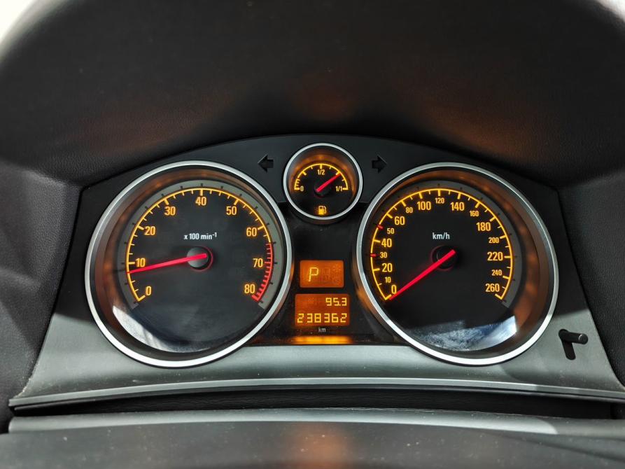 Opel Astra H Рестайлинг Москва  - изображение 13