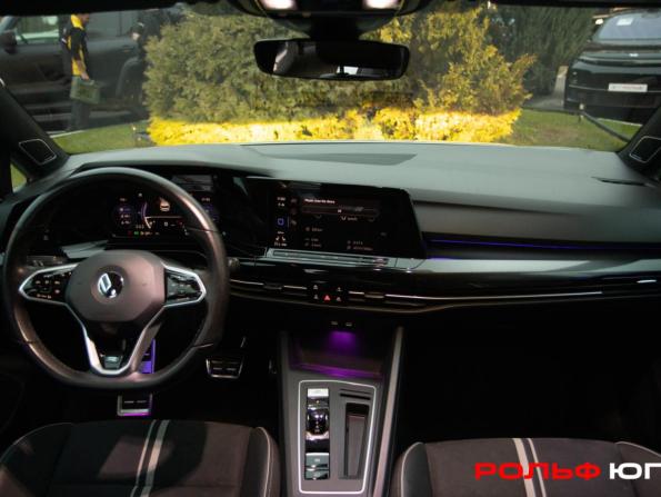 Volkswagen Golf VIII с пробегом 2021 года, цена 2 448 000 рублей, 92080 км, хэтчбек, Автокод Объявления