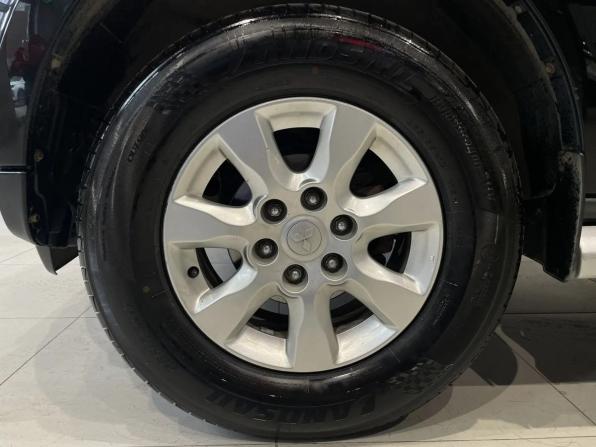 Mitsubishi Pajero IV Рестайлинг 1 с пробегом 2012 года, цена 1 680 000 рублей, 323162 км, внедорожник, Автокод Объявления