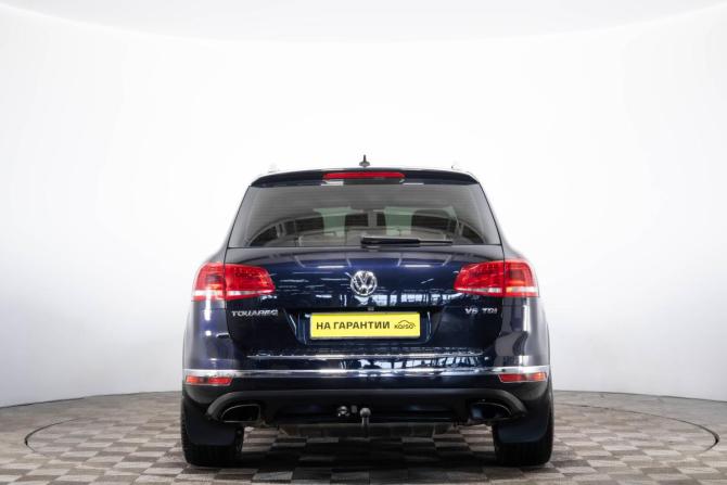 Volkswagen Touareg II Рестайлинг с пробегом 2015 года, цена 3 200 000 рублей, 144000 км, внедорожник, Автокод Объявления