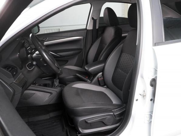 Lada (ВАЗ) Vesta I Рестайлинг (NG) с пробегом 2023 года, цена 1 250 000 рублей, 137218 км, седан, Автокод Объявления