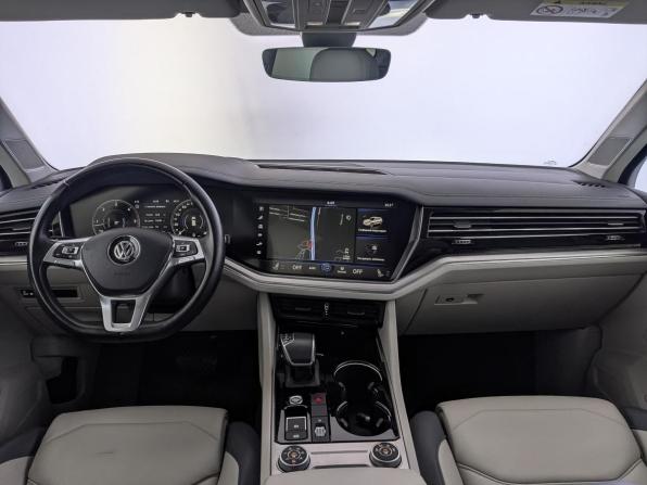Volkswagen Touareg III с пробегом 2018 года, цена 4 950 000 рублей, 82468 км, внедорожник, Автокод Объявления