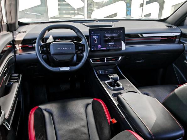 JETOUR DASHING I с пробегом 2024 года, цена 2 145 000 рублей, 25835 км, внедорожник, Автокод Объявления