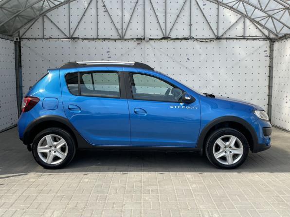 Renault Sandero II с пробегом 2017 года, цена 1 150 000 рублей, 76171 км, хэтчбек, Автокод Объявления
