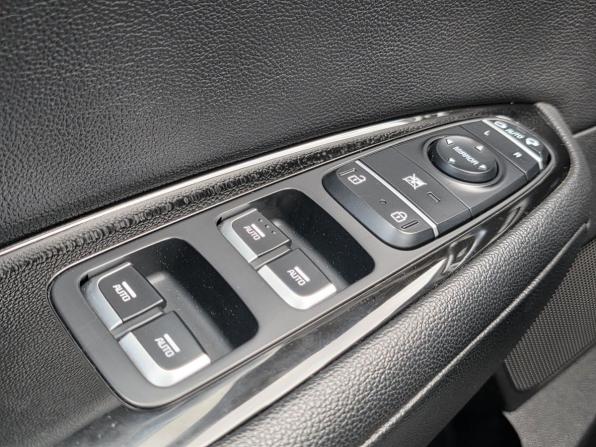 Kia Optima IV с пробегом 2018 года, цена 2 240 000 рублей, 74742 км, седан, Автокод Объявления