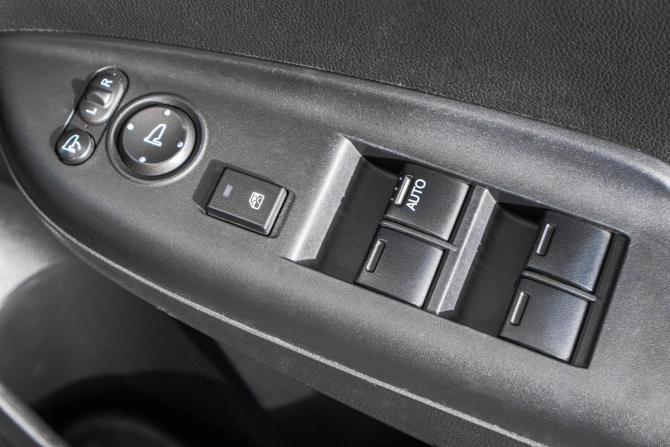 Honda Shuttle II с пробегом 2016 года, цена 1 099 000 рублей, 215000 км, универсал, Автокод Объявления