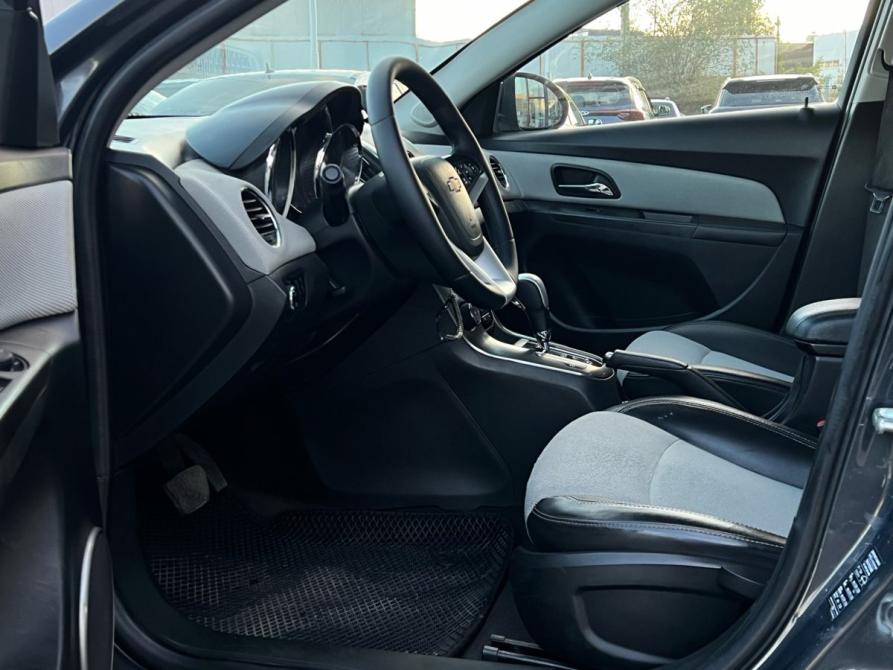 Chevrolet Cruze I Рестайлинг Волгоград  - изображение 12