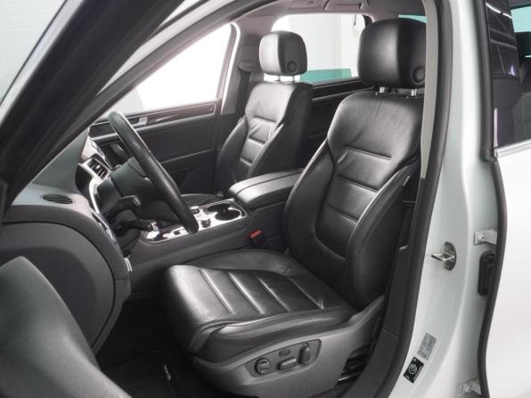 Volkswagen Touareg II с пробегом 2013 года, цена 2 969 000 рублей, 155813 км, внедорожник, Автокод Объявления