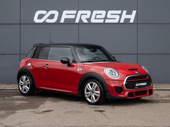 Mini Hatch III (F55/F56) с пробегом 2016 года, цена 2 430 000 рублей, 77933 км, хэтчбек, Автокод Объявления