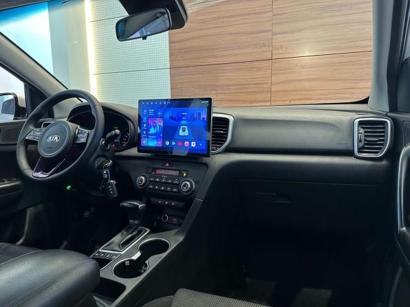 Kia Sportage IV Рестайлинг с пробегом 2018 года, цена 2 035 000 рублей, 145000 км, внедорожник, Автокод Объявления