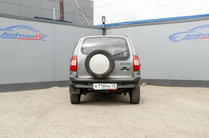 Chevrolet Niva I с пробегом 2004 года, цена 199 000 рублей, 220000 км, внедорожник, Автокод Объявления