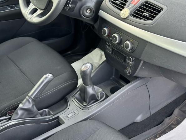 Renault Fluence I Рестайлинг с пробегом 2014 года, цена 899 000 рублей, 103000 км, седан, Автокод Объявления