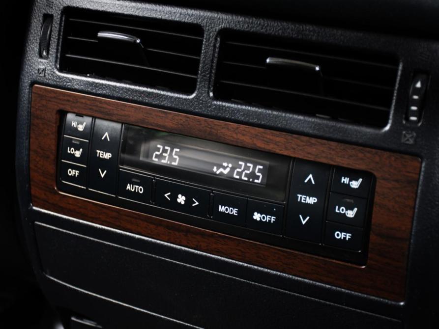 Toyota Land Cruiser 200 Series Рестайлинг 2 Москва  - изображение 20