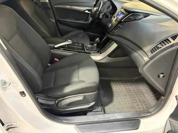 Hyundai i40 I с пробегом 2013 года, цена 930 000 рублей, 212000 км, седан, Автокод Объявления