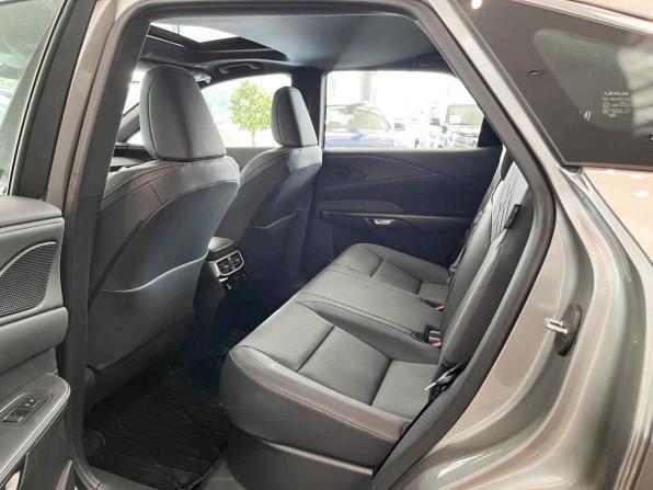 Lexus RX V с пробегом 2025 года, цена 7 875 000 рублей, 20 км, внедорожник, Автокод Объявления