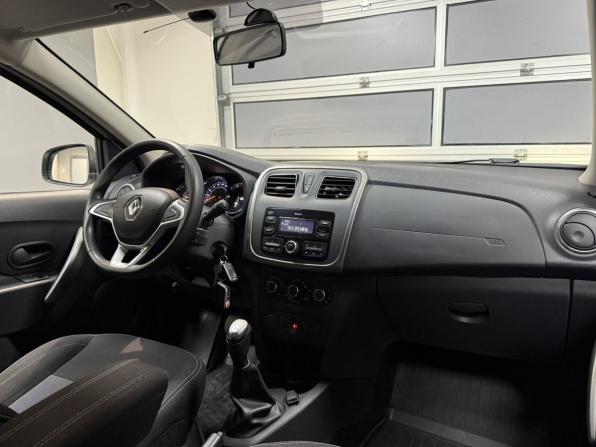 Renault Sandero II Рестайлинг с пробегом 2021 года, цена 1 411 000 рублей, 86264 км, хэтчбек, Автокод Объявления