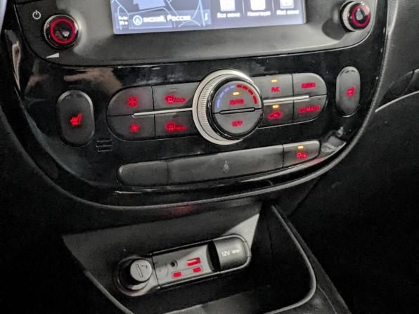 Kia Soul II Рестайлинг с пробегом 2018 года, цена 1 275 000 рублей, 144748 км, хэтчбек, Автокод Объявления