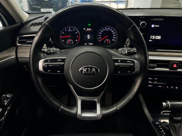 Kia K5 III с пробегом 2020 года, цена 2 650 000 рублей, 65781 км, седан, Автокод Объявления