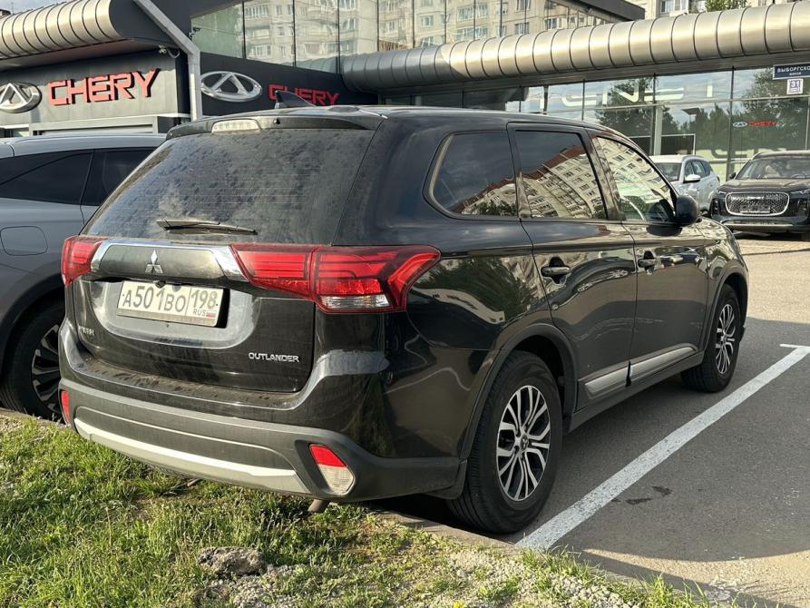 Mitsubishi Outlander III Рестайлинг 3 Санкт-Петербург  - изображение 4