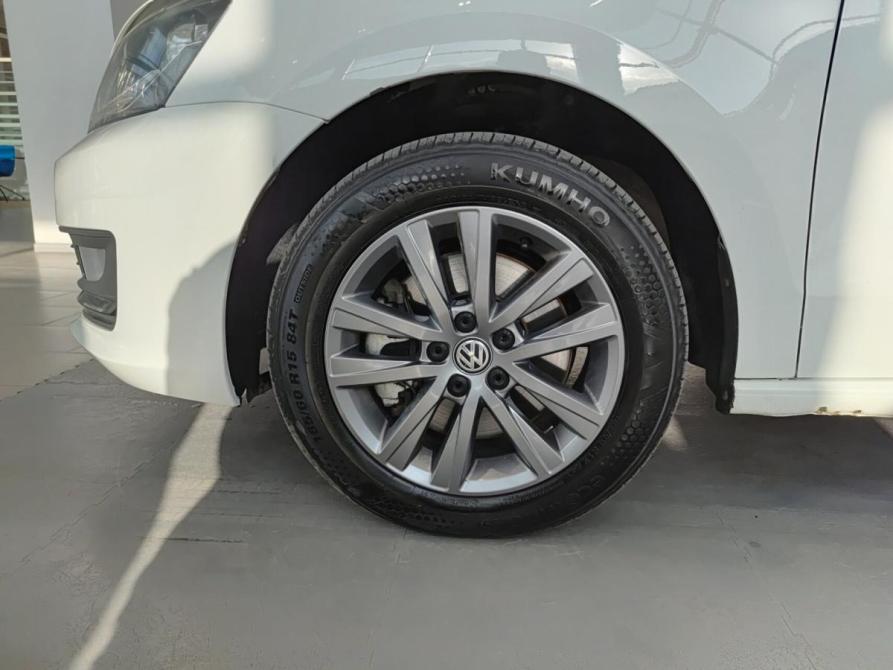Volkswagen Polo V Рестайлинг Казань  - изображение 22