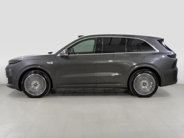 Li Auto (Lixiang) L6 с пробегом 2024 года, цена 5 700 000 рублей, 23285 км, внедорожник, Автокод Объявления