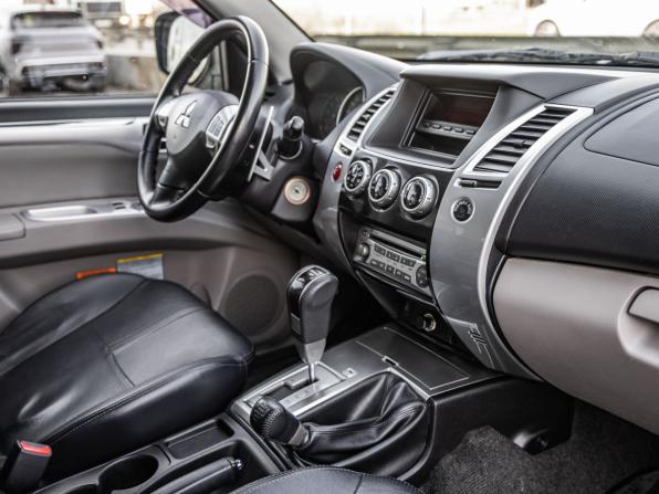 Mitsubishi Pajero Sport II Рестайлинг с пробегом 2014 года, цена 2 495 000 рублей, 112799 км, внедорожник, Автокод Объявления