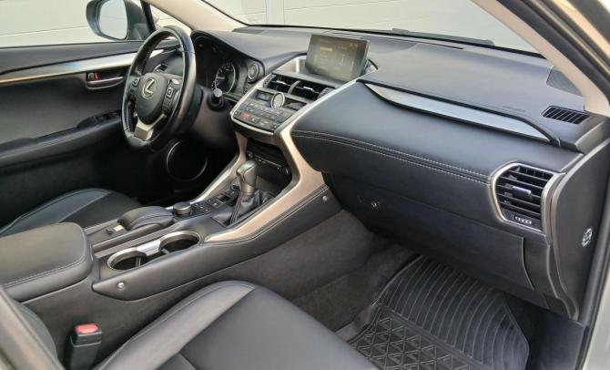Lexus NX I с пробегом 2017 года, цена 2 814 000 рублей, 119399 км, внедорожник, Автокод Объявления