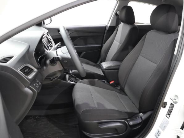Hyundai Solaris II с пробегом 2019 года, цена 1 489 000 рублей, 76572 км, седан, Автокод Объявления