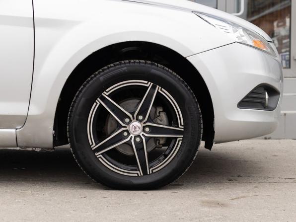 Ford Focus II Рестайлинг с пробегом 2008 года, цена 400 000 рублей, 250144 км, хэтчбек, Автокод Объявления