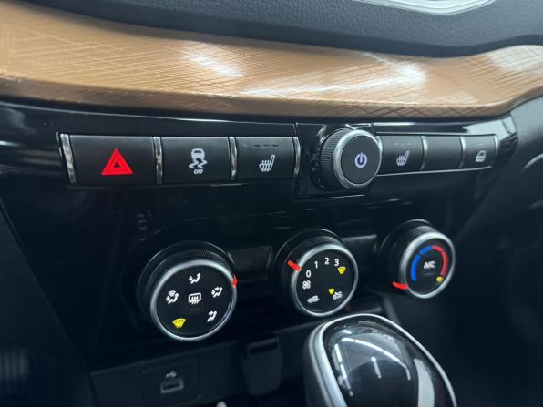 Lada (ВАЗ) Vesta I Рестайлинг (NG) с пробегом 2024 года, цена 1 529 000 рублей, 11142 км, универсал, Автокод Объявления