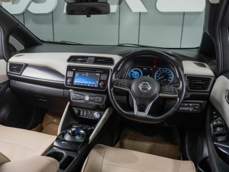 Nissan Leaf II (ZE1) Тюмень  - изображение 6