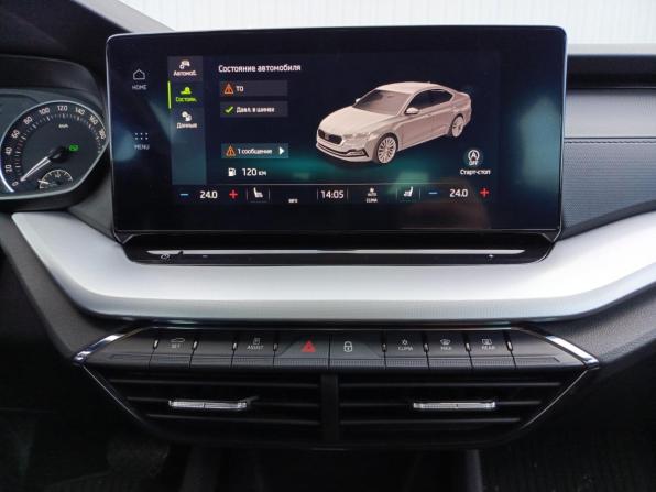 Skoda Octavia IV (A8) с пробегом 2021 года, цена 2 050 000 рублей, 162262 км, лифтбек, Автокод Объявления