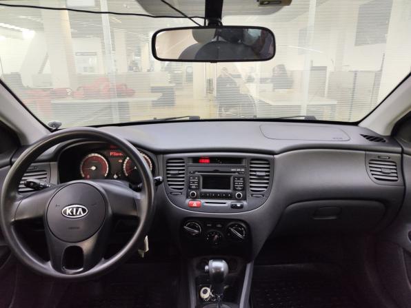 Kia Rio II Рестайлинг с пробегом 2011 года, цена 699 000 рублей, 130939 км, хэтчбек, Автокод Объявления