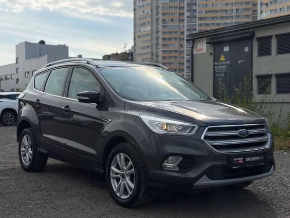 Ford Kuga II Рестайлинг с пробегом 2018 года, цена 1 815 000 рублей, 91380 км, внедорожник, Автокод Объявления